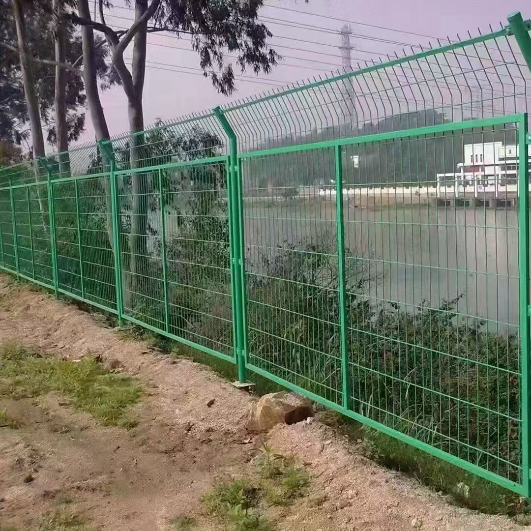 甘孜藏族自治州护栏网